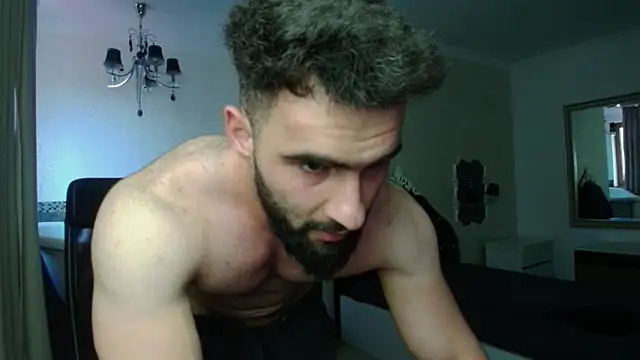 MicahLane live cam on StripChat