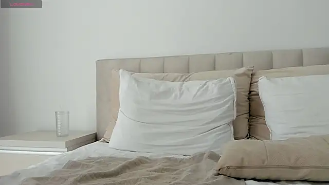 VickyStonee webcam