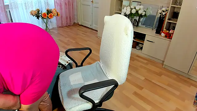 HotandMature webcam