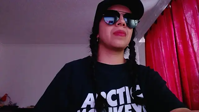 VALERY_MEER webcam