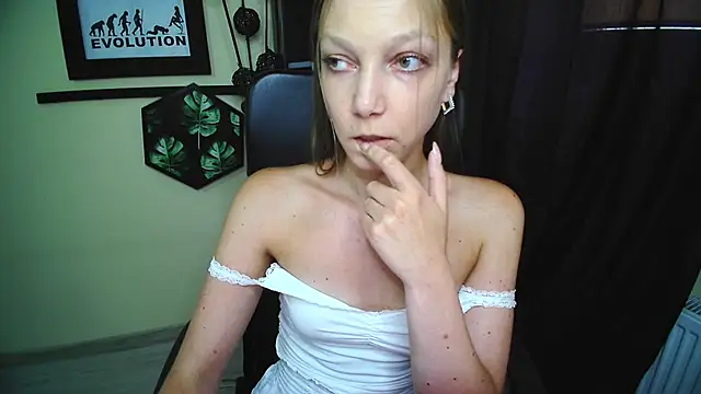 EmillyPlay webcam