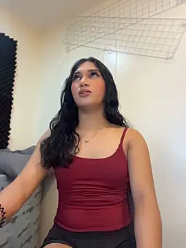 slutty_aki live cam