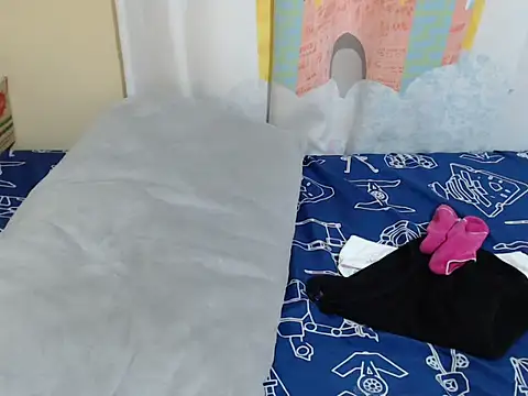 zeina_gen live cam on StripChat