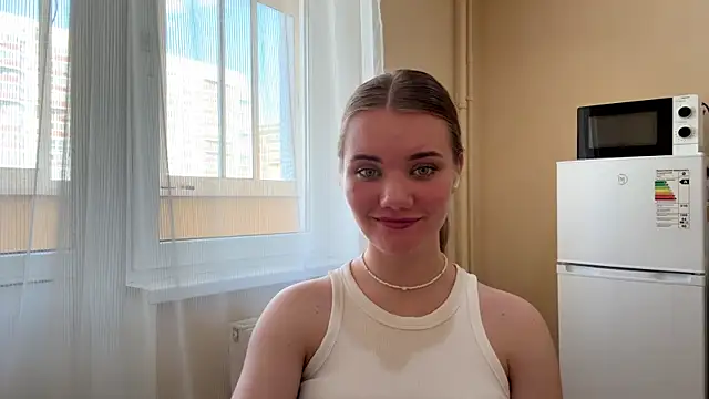 Watch doana_bebriti live on EroticFlix - High definition streams