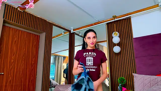 VanessaAngel webcam