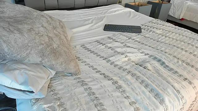 Charlie___Musk live cam