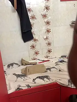 akgymnastic77Z live cam on StripChat