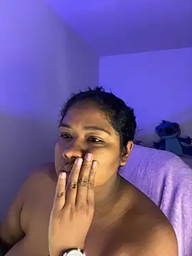 paola091 live cam