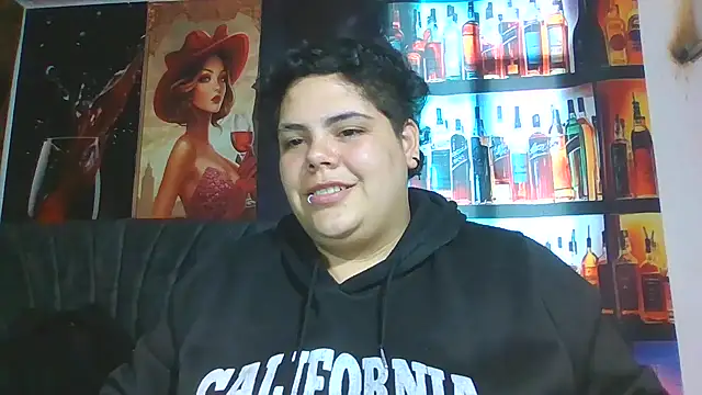 Hailey_Curvy live cam