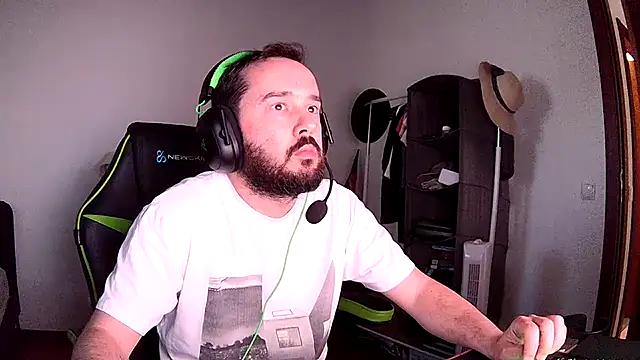 Jonathanagast webcam