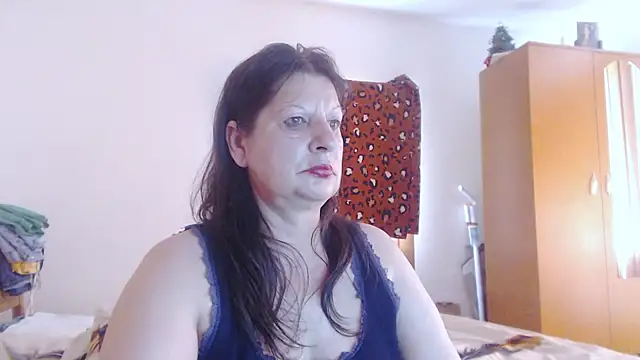ExtasyMature webcam