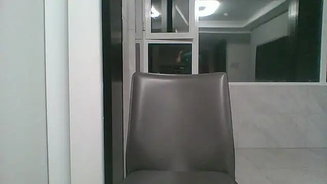 nole_china7 (Ask my age) - talk / fun / cum