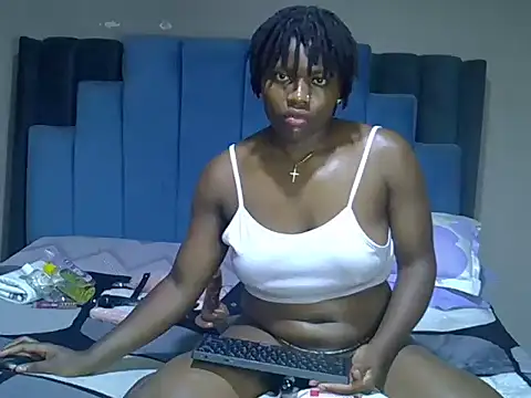 melanin_moon webcam