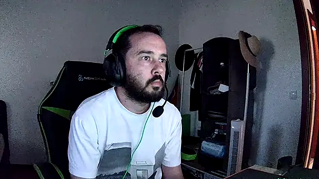 Jonathanagast webcam