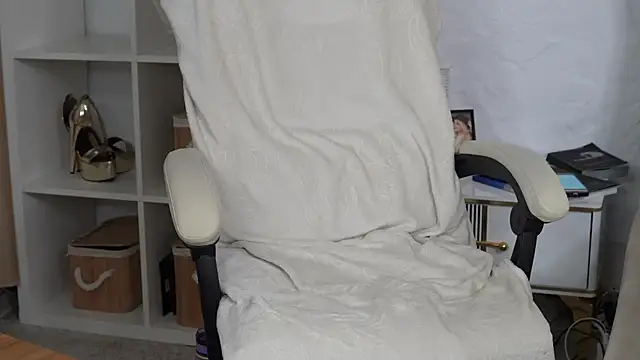 TiffanyMaze webcam