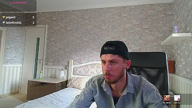JonahShaw webcam