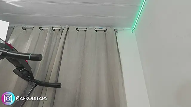 Watch afroditaP_ live on EroticFlix - High definition streams