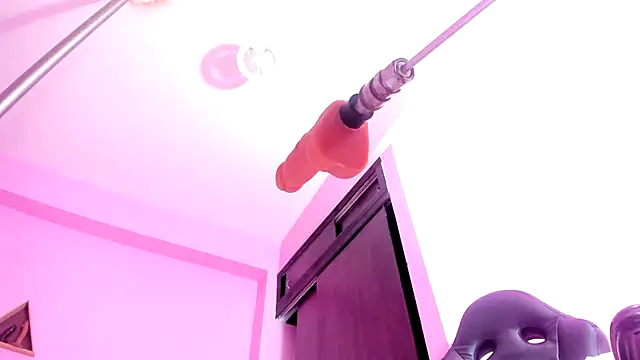 MATURE_WHOR33 webcam