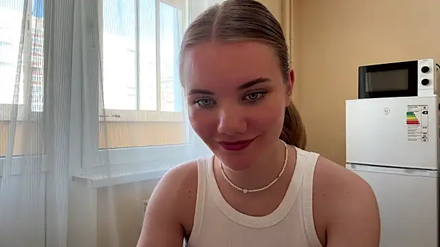 Watch doana_bebriti live on EroticFlix - High definition streams