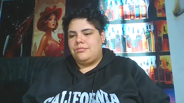 Watch Hailey_Curvy live on EroticFlix - High definition streams