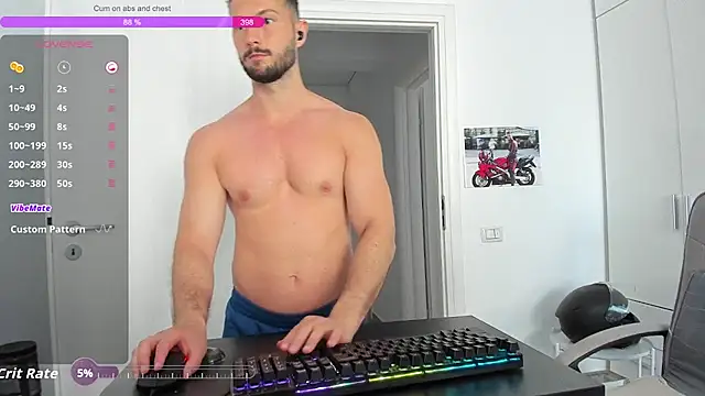 ZackFraser live Stripchat room