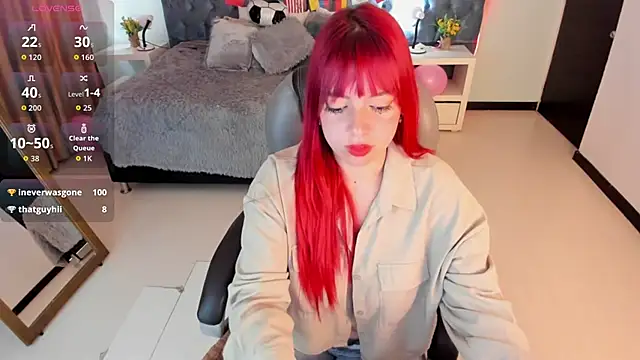Blair_red_ webcam