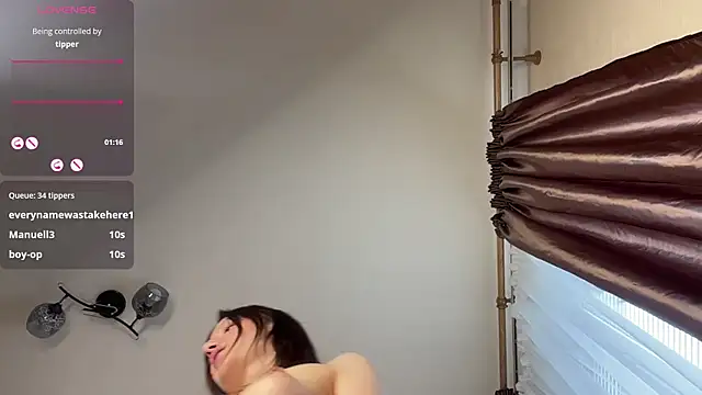 JanellHousen webcam