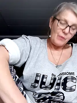 irinamaux webcam