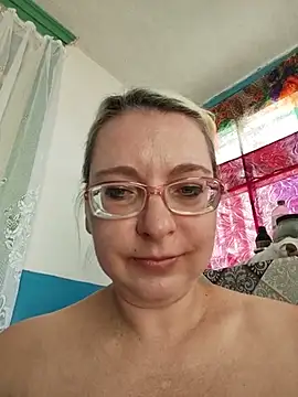 VikaKing webcam
