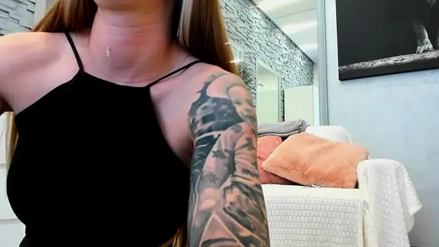 Reina_Cummings webcam