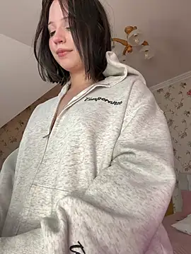 YourLittleDevil webcam