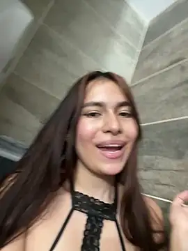 Watch lila_lain live on EroticFlix - High definition streams