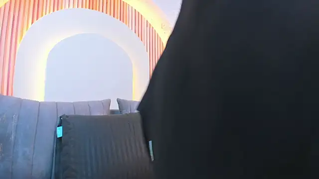 Watch violet_scott_ live on EroticFlix - High definition streams