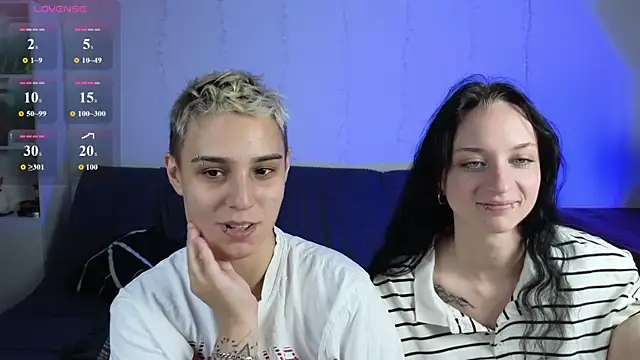Watch LuxuryLoverss live on EroticFlix - High definition streams