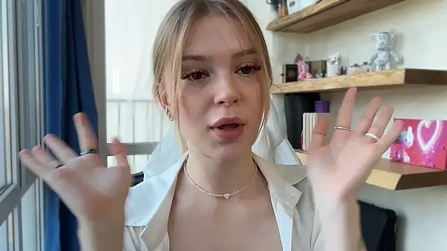 cyberl0ve_ webcam