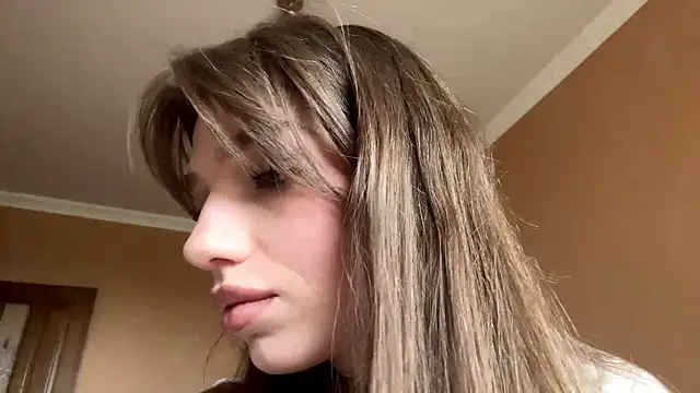 TrishIsaac webcam