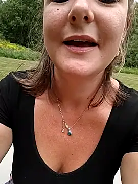 SwedishJennifer webcam