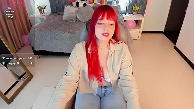 Blair_red_ webcam