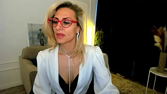 Watch MuseOfStage live on EroticFlix - High definition streams