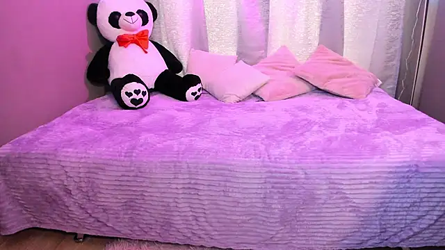 Watch Anne_cox live on EroticFlix - High definition streams