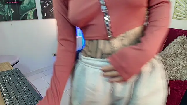 ela_boop webcam
