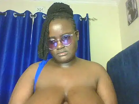 Busty_Bambii254 webcam