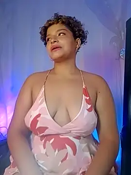 chloe_kisses webcam