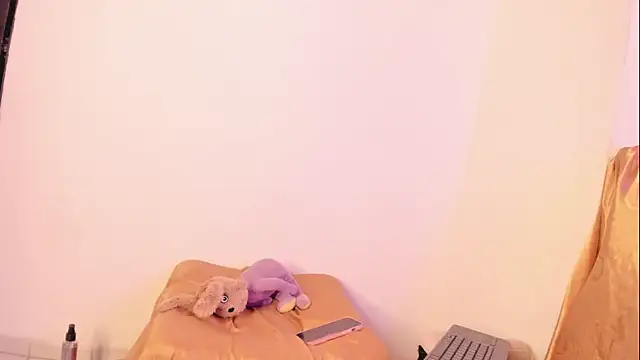 VenusSantana's room