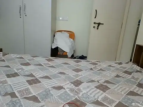 modelguyyy (M twink) - Nude body massage