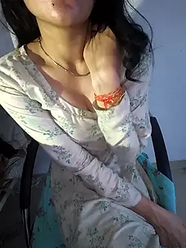 zoya_baby_ webcam