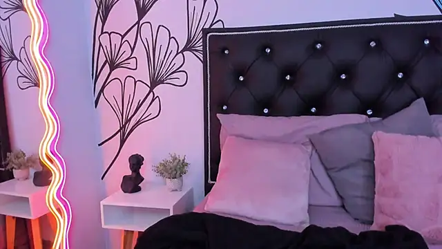Sweet_Ariadna_ webcam
