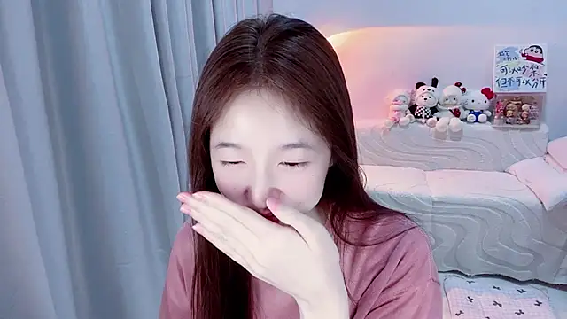 lucky-tt live cam room