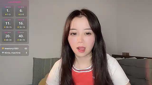 77-Vicky webcam
