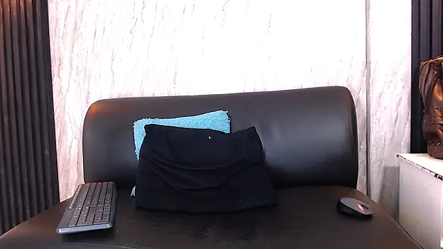 ricky_vill_ - Ricky_vill_'s free webcam - UK Sex Cams